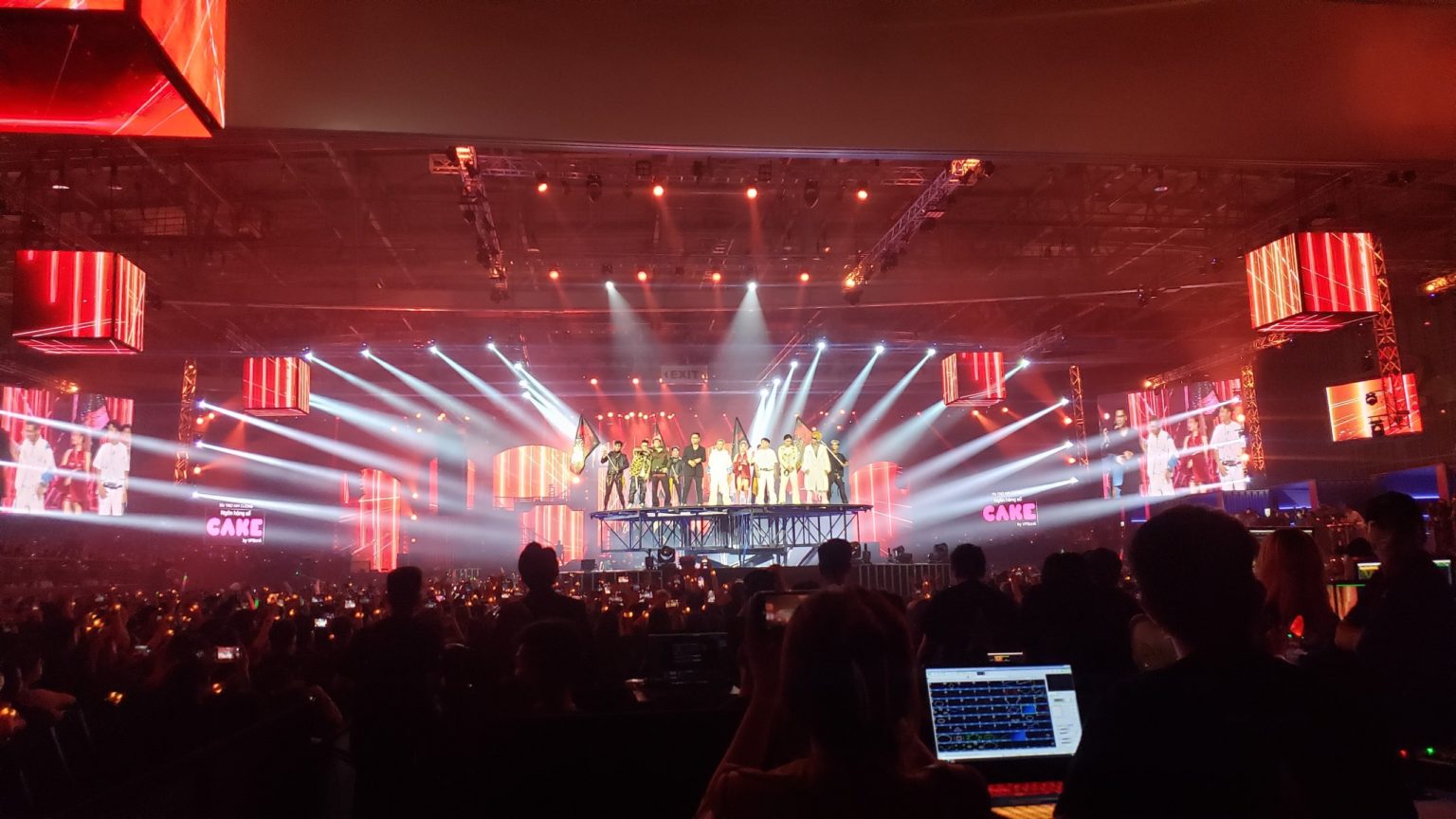 Alta Media Provided LED screen at concert Rap Viet Allstars